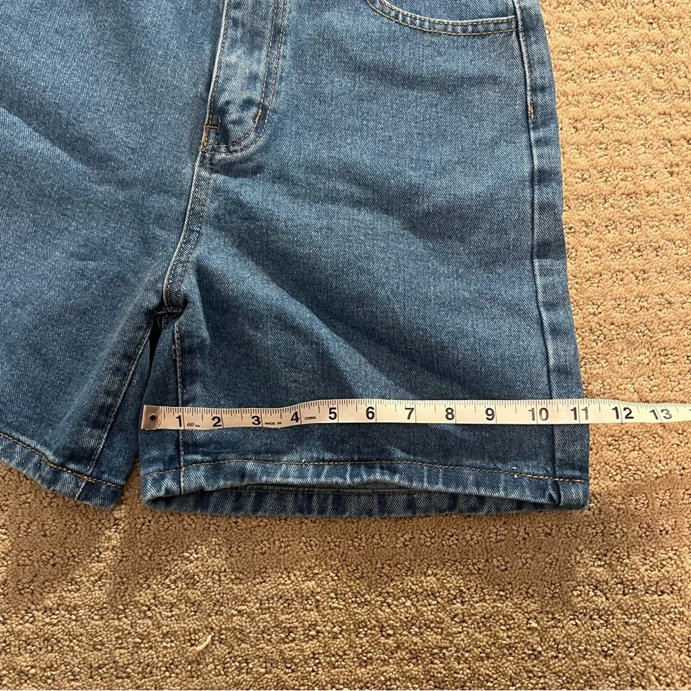 Shein Jean Shorts Size Small US 4